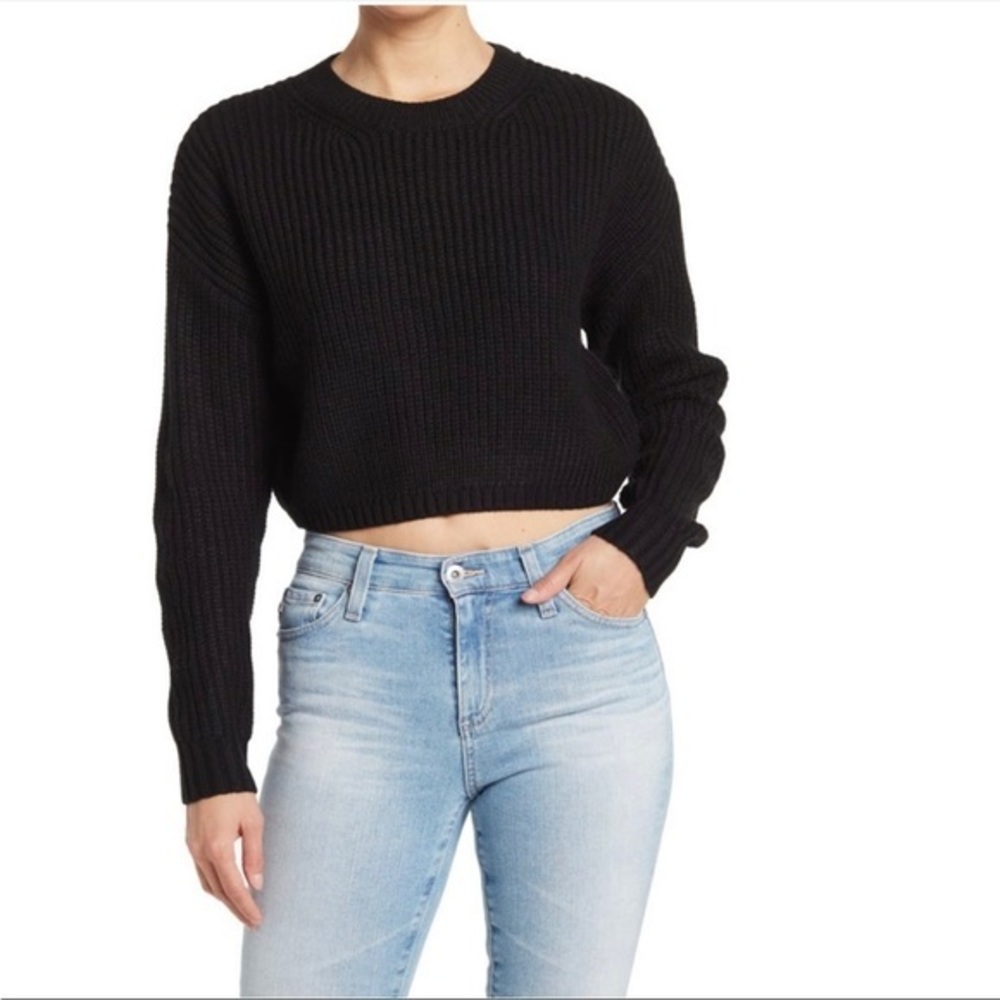 ELODIE Crew Neck Crop Sweater Black Ribbed Knit Large NWT